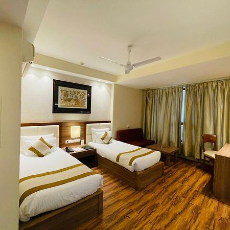 Sangai Continental Hotel Imphal Luaran gambar